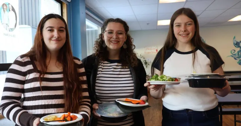 Sushi rolls and rockfish tacos: How Petersburg put local food on the school lunch menu