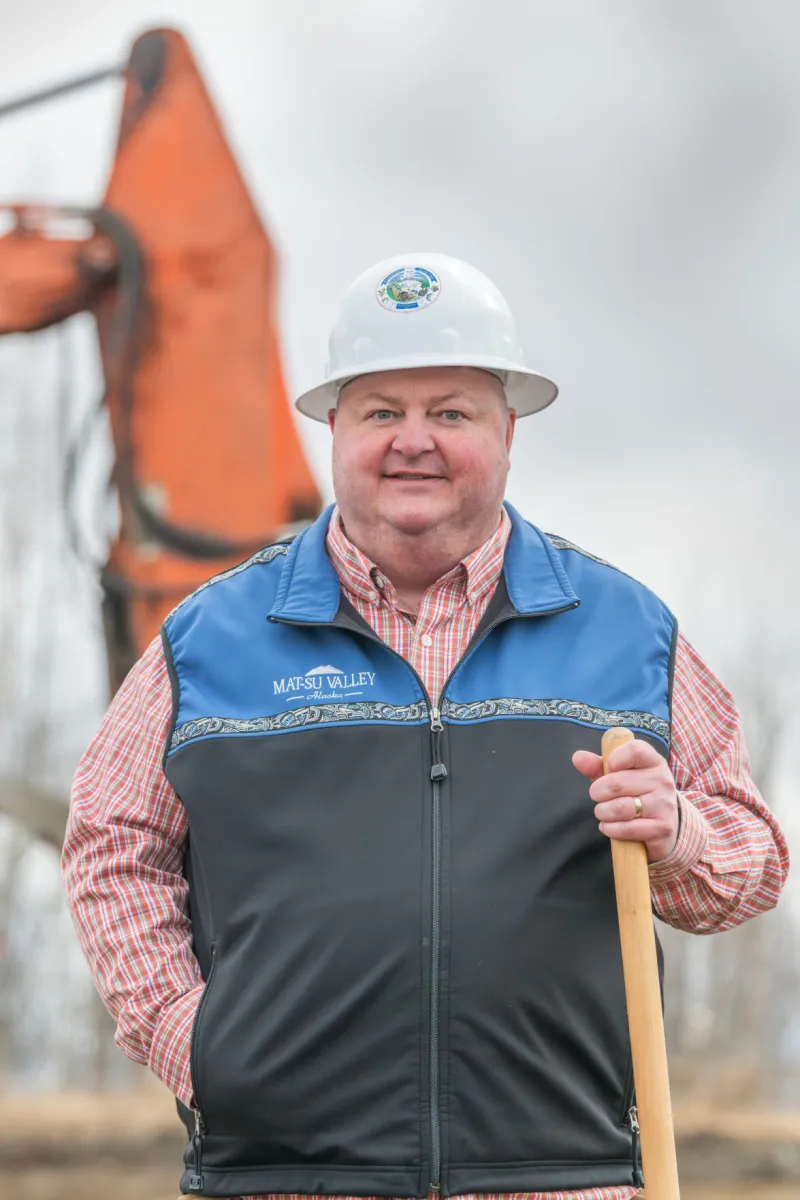 Cautious optimism for summer visitor season; Gateway Visitor Center building complete