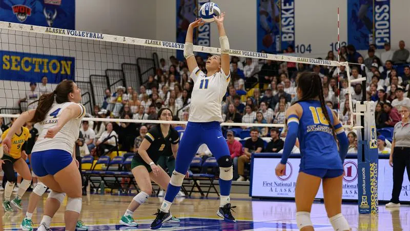 Nanooks Welcome the Seawolves for Saturday Scrimmage