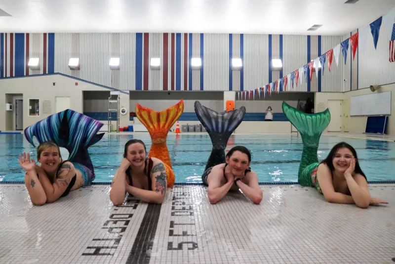Sitkans dip their fins into the underwater world of mermaiding