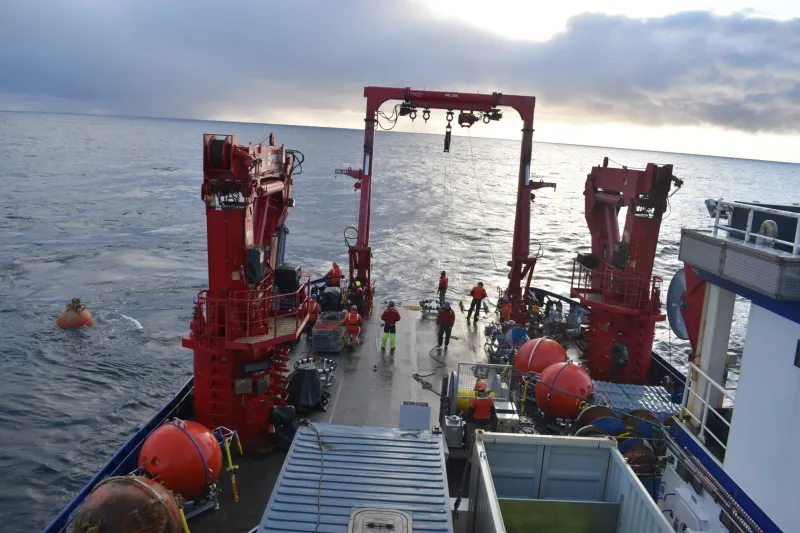 Alaska's Murkowski among Congress members seeking to save ocean science network