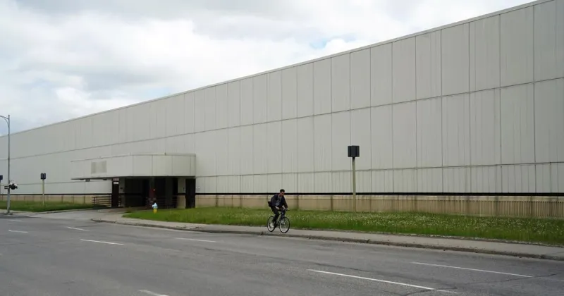 'Concrete block:' Fairbanks housing nonprofit highlights plans for UAF parking garage