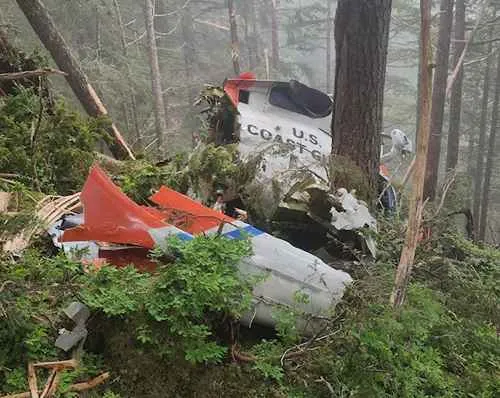 UPDATE: Coast Guard responds to helicopter crash in Sitka