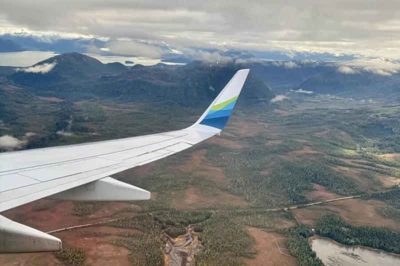 Alaska Airlines almost doubles its number of Boeing 737 freighters