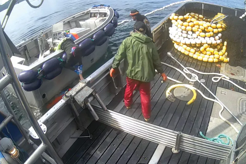 Petersburg crew revives Sitka deckhand with CPR after overboard near-drowning