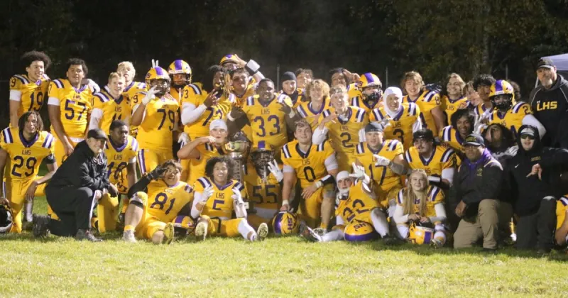 Weekend jamborees proclaim high school football's return