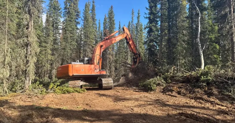 Tok residents work together to repair community in wake of Mukluk Wildfire