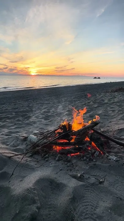 Beach Camping Life in Alaska! #alaska #Camping  (Video)