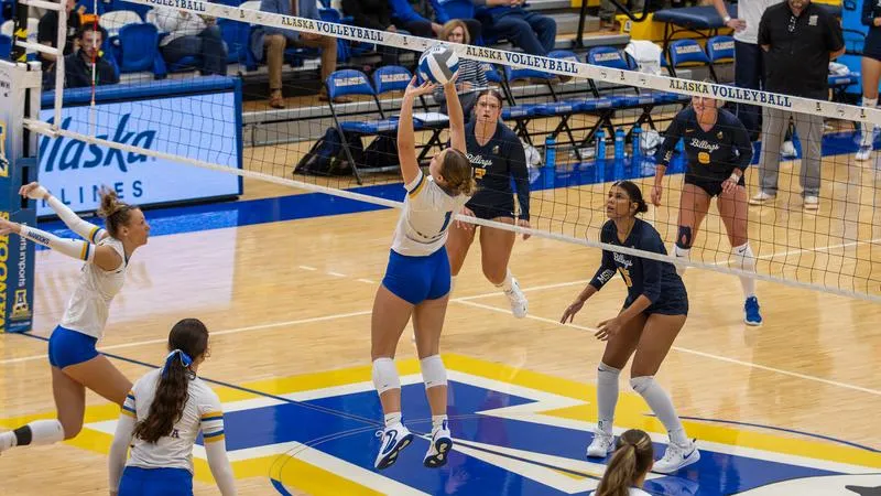 Nanooks Sweep MSUB to Open GNAC Play 1-0 at Home