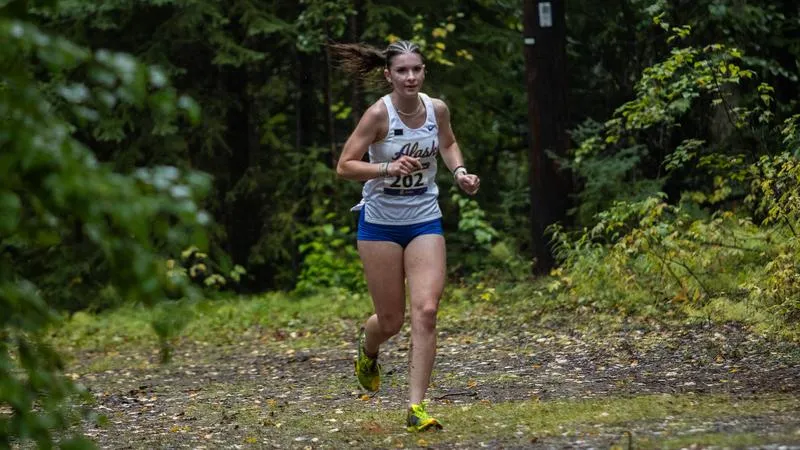 Haas and Iverson Lead Nanooks at Seawolf Throwdown in Anchorage