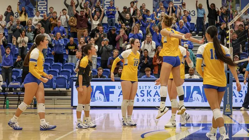 Nanooks Earn Key Road Victory Over NNU in Five Sets