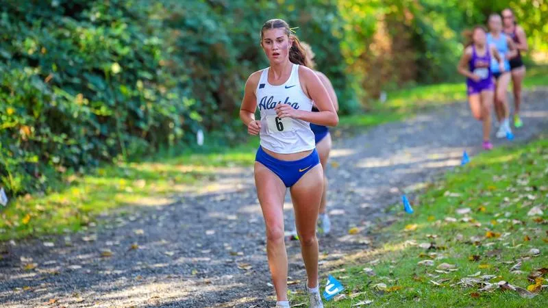 Nanooks Place Seventh in Both Races at Bill Roe Classic