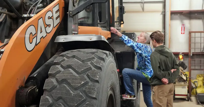 Apprenticeship Expo exposes students to trades