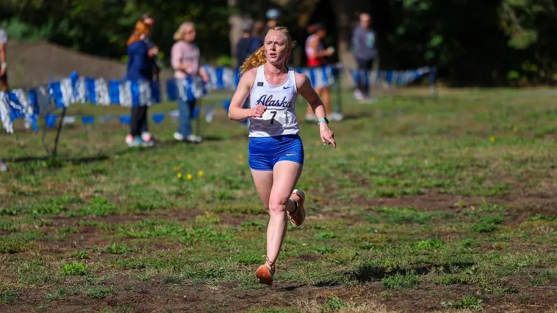 Nanooks Prepare to Race at Lewis Crossover in Illinois