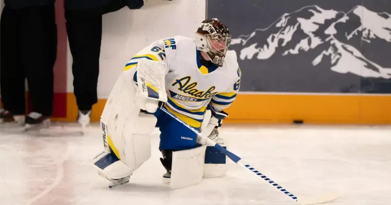 Offensive woes doom UAF hockey Friday