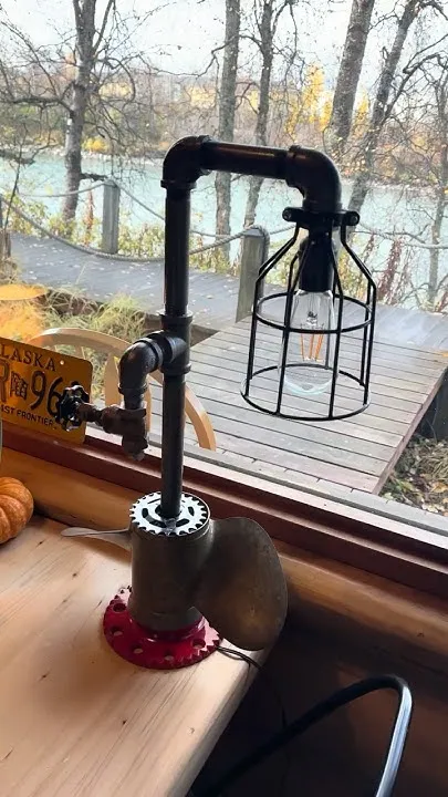 BREAKING NEWS: IT'S STINKY!  #Alaska #Salmon  (Video)