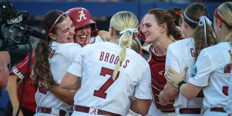 Alabama softball after World Series victory: 'I'm saved by my faith and not my performance'