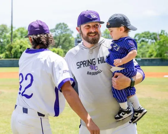 Bullington Resigns as Head Baseball Coach