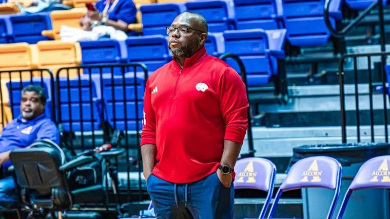 Pittman to Participate in 2026 TopConnect Basketball Symposium