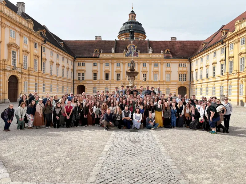 Mountain Brook High band, choir perform in Vienna hall during Europe tour