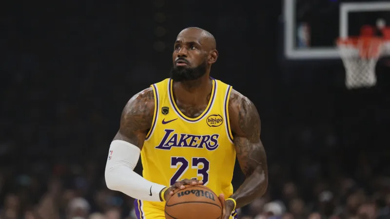 LeBron James not returning to Lakers, plans to play 24th season elsewhere