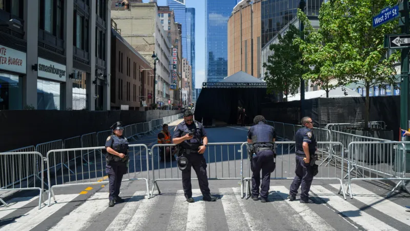 Taylor Swift reportedly paid $160,000 for NYPD cops at Madison Square Garden wedding weekend