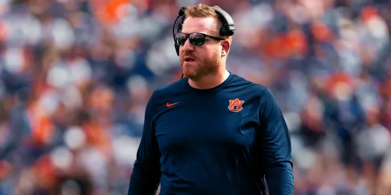 Chris Doering: Auburn's continuity gives Alex Golesh a rare Year 1 advantage