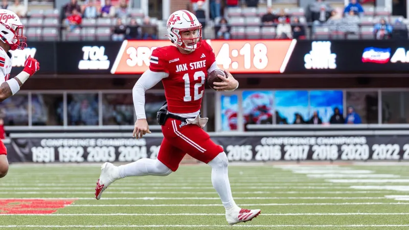 Creel Named to Maxwell Award Watch List