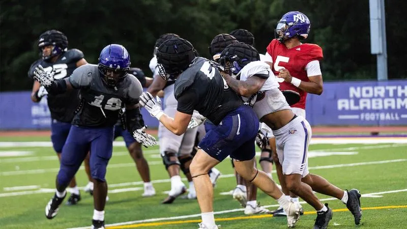 Football completes first practice in full pads