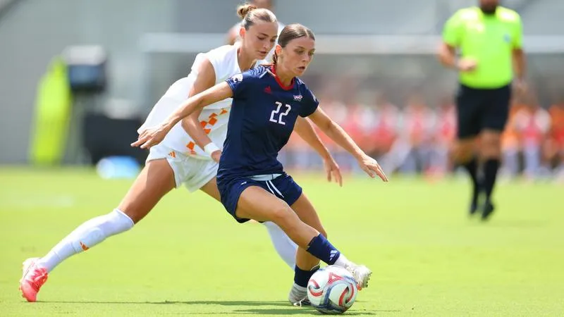 Jags Fall to Lady Vols on Sunday