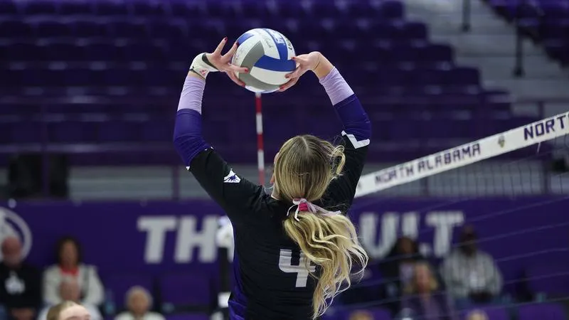 Volleyball to start season with two home exhibitions