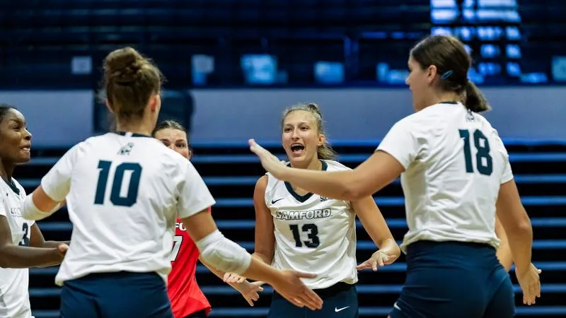 Volleyball To Open Season by Traveling to Alabama and hosting UC Riverside This Weekend