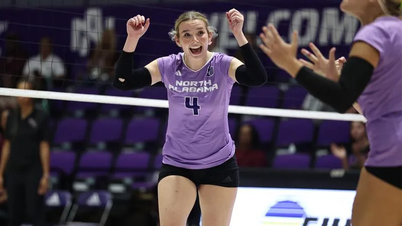 Volleyball sweeps Alabama A&M for fourth straight win