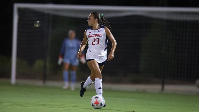 Soccer Drops Defensive Battle to Ole Miss