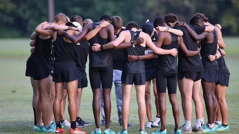 Eighth annual UNA Invitational set for Saturday at McFarland Park