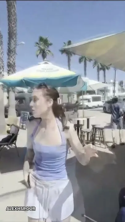 'Get him!' - Man chases down boardwalk Tesla driver (Video)