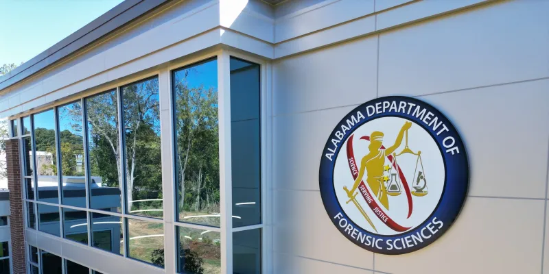 Ivey awards $262,770 grant to help Alabama forensic labs handle growing opioid caseload