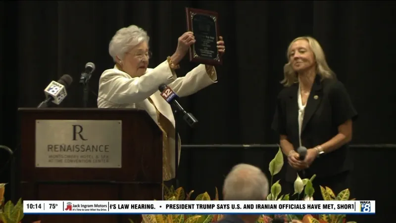 Gov. Kay Ivey receives Lifetime Champion of Children Award