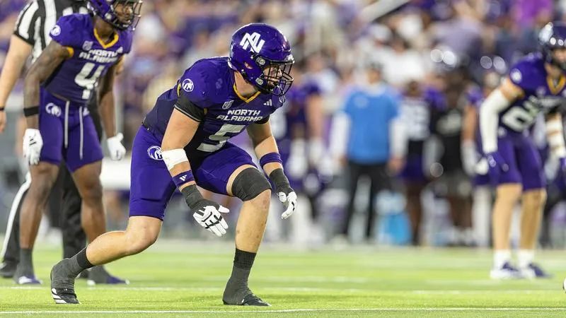 PREVIEW: Football to host Western Illinois for final pre-UAC tune-up