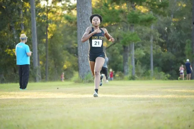 Hornets Continue to Make Strides at Azalea City Classic