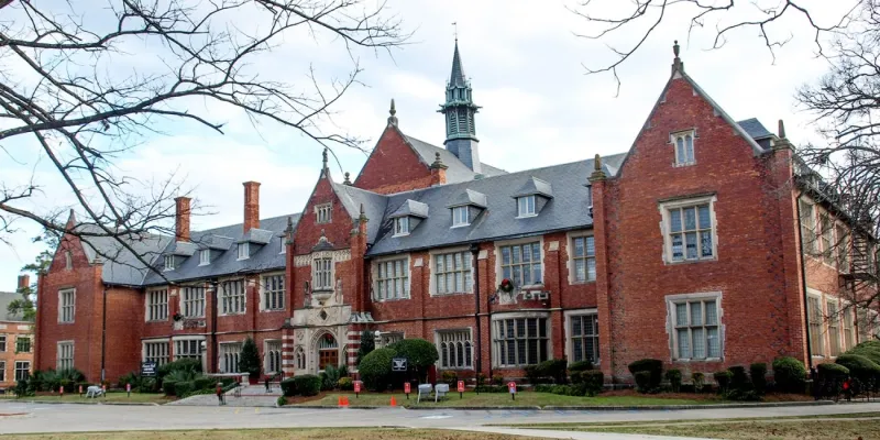 Huntingdon College lands among South's top private schools in new U.S. News rankings