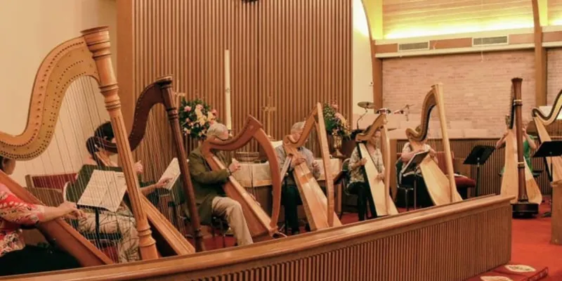 'Dreams on Golden Strings' brings heavenly harp music to Mobile on October 4