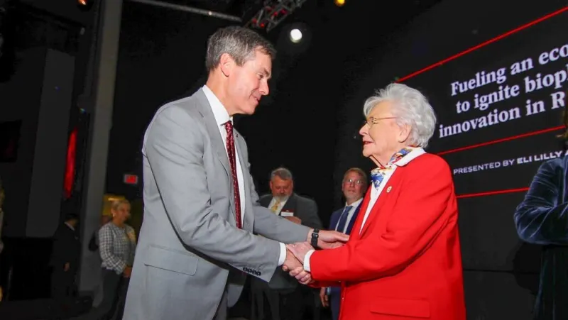 Ivey touts Alabama's ranking among top 10 states for doing business