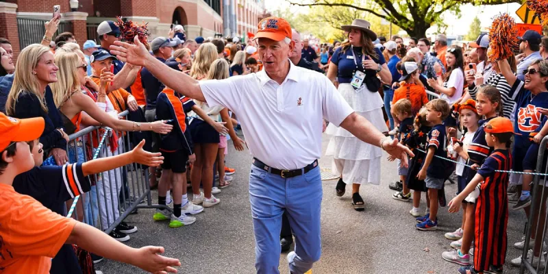 Tuberville shares leadership lessons from decades of coaching: 'You can't win by yourself'