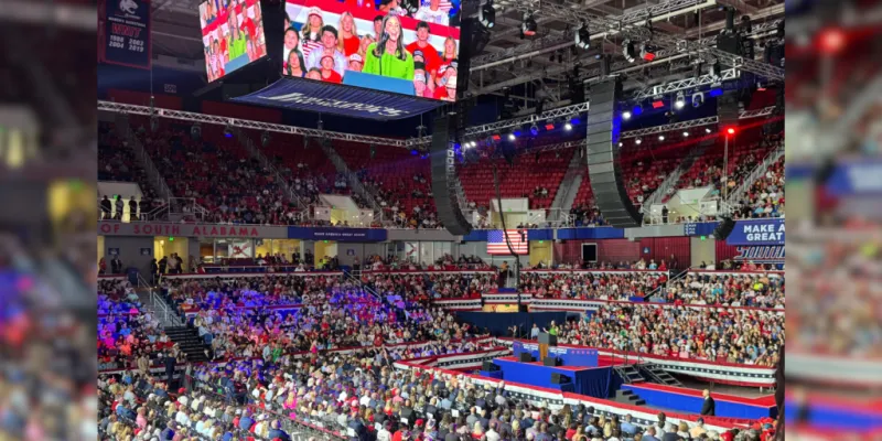 'They don't love this nation': Katie Britt welcomes Trump back to Mobile and unloads on 'the most radical group of candidates this country has ever seen'