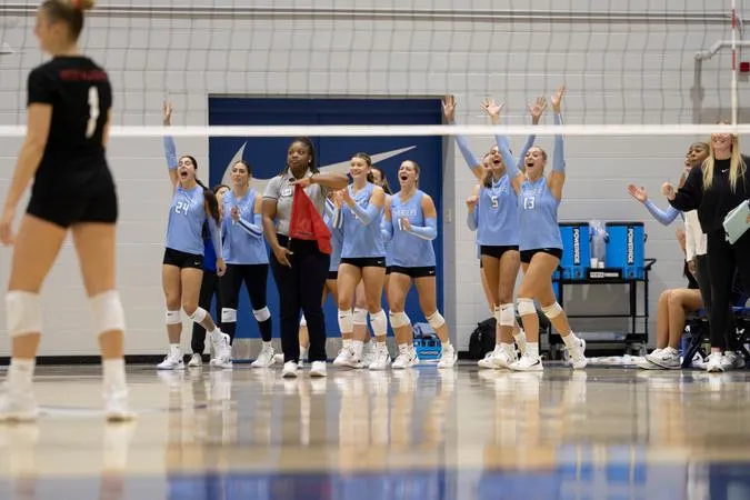 Chargers Sweep West Alabama at Home