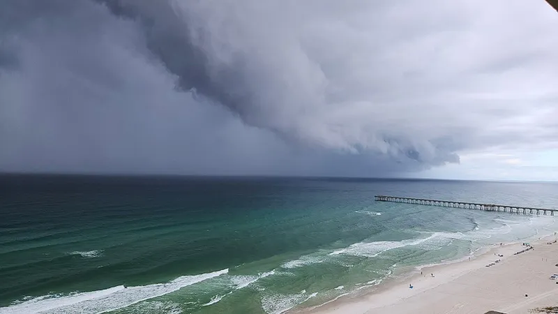 Showers and storms sweep across Alabama as Flood Watches go up in the south