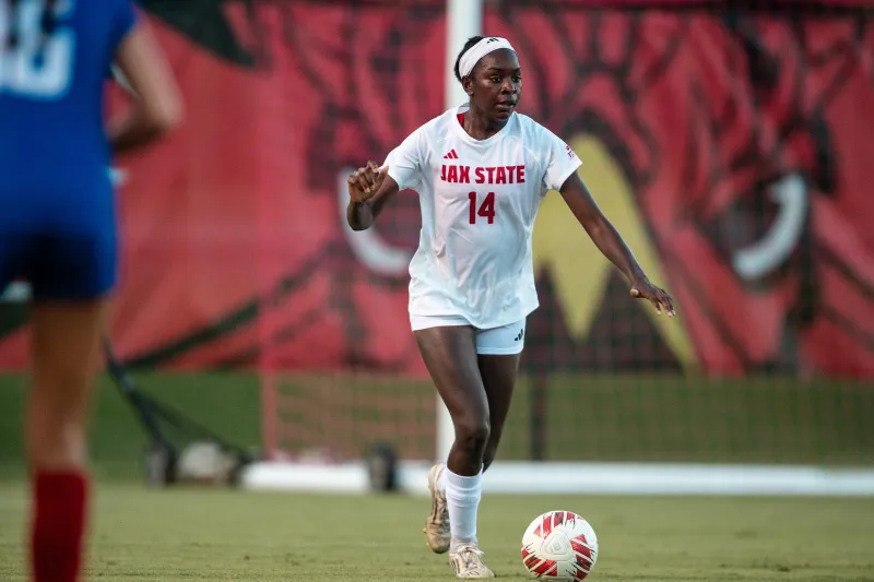 FIU Sneaks Past Gamecocks, 2-1, on Sunday
