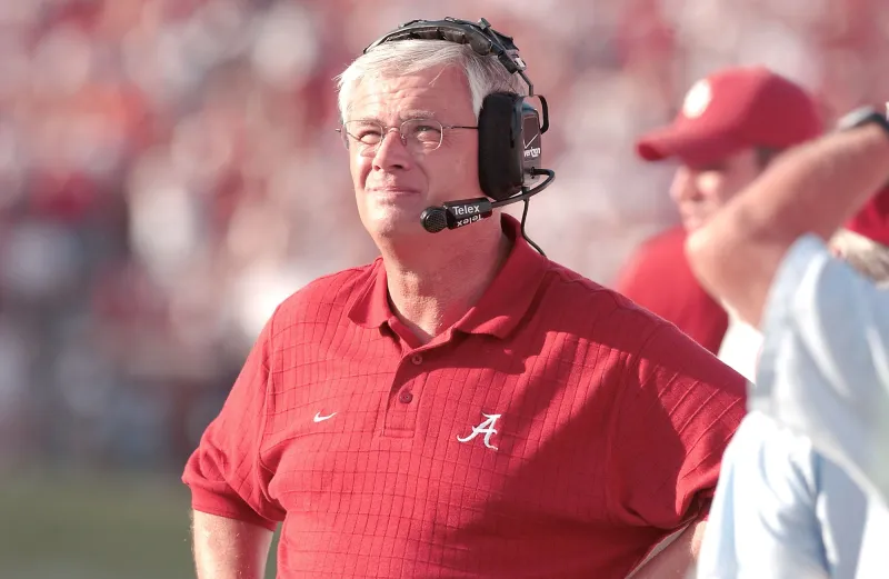 Former Alabama head football coach Dennis Franchione dies at 75