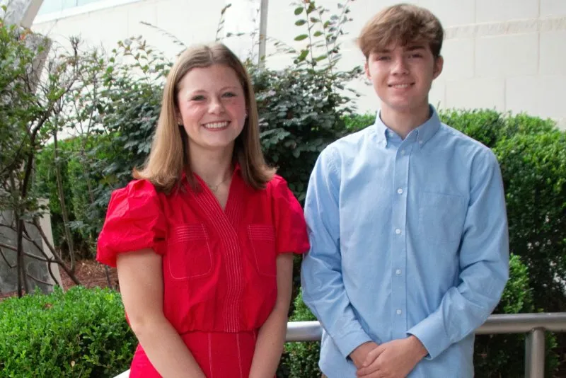 Two Mountain Brook seniors named National Merit Commended Students